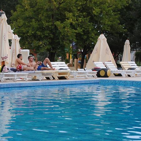 Complex Mediteranean ママイア エクステリア 写真