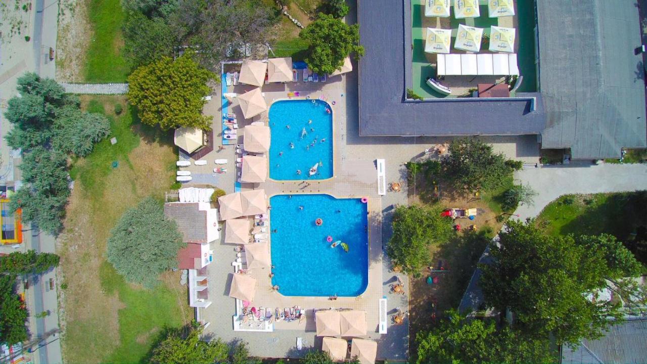 Complex Mediteranean ママイア エクステリア 写真